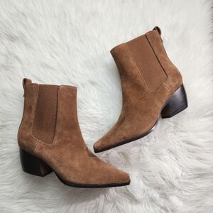 NEW Sarto Vianca Suede Booties 9